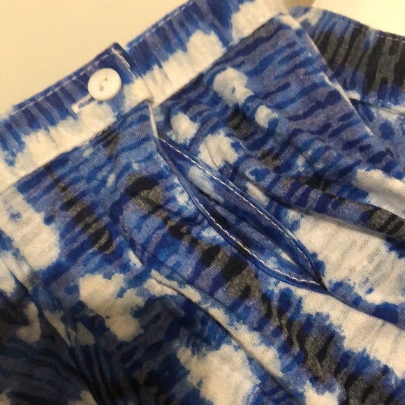 Life Style blue tie dye long sleeve blouse. Size Petite Medium. - Picture 5 of 6